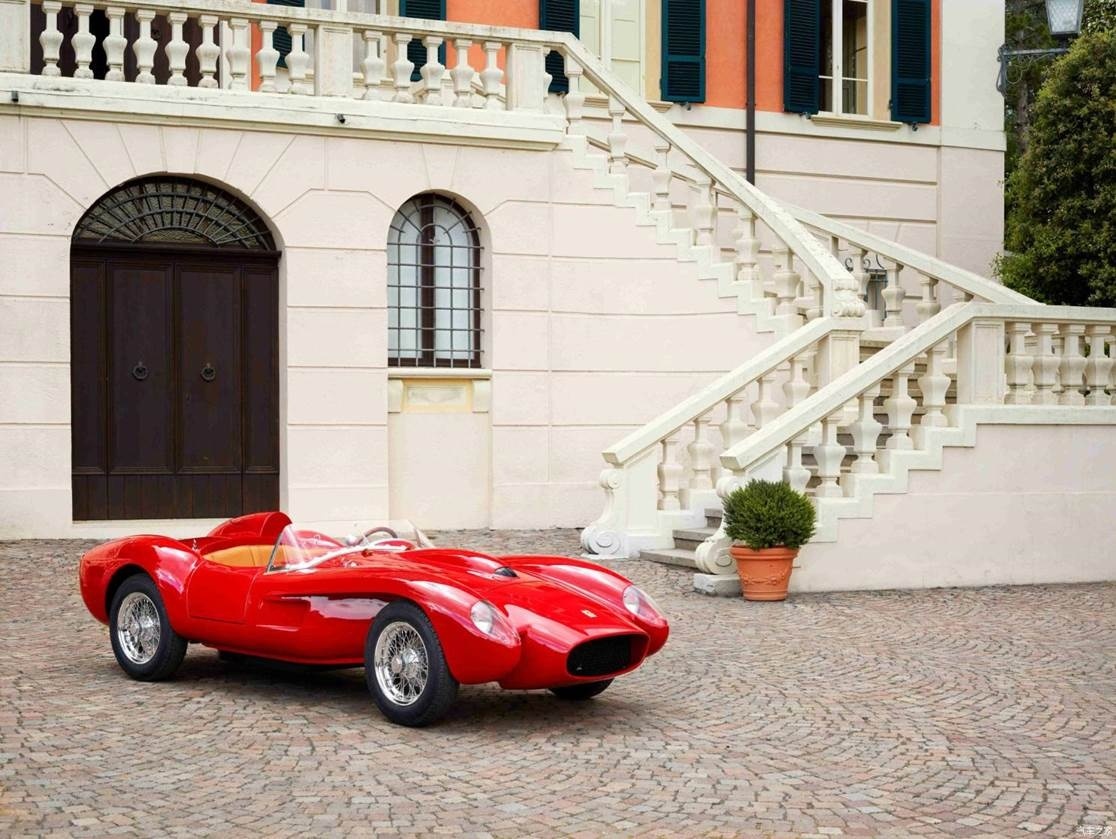 法拉利testa rossa j发布 限量仅299台