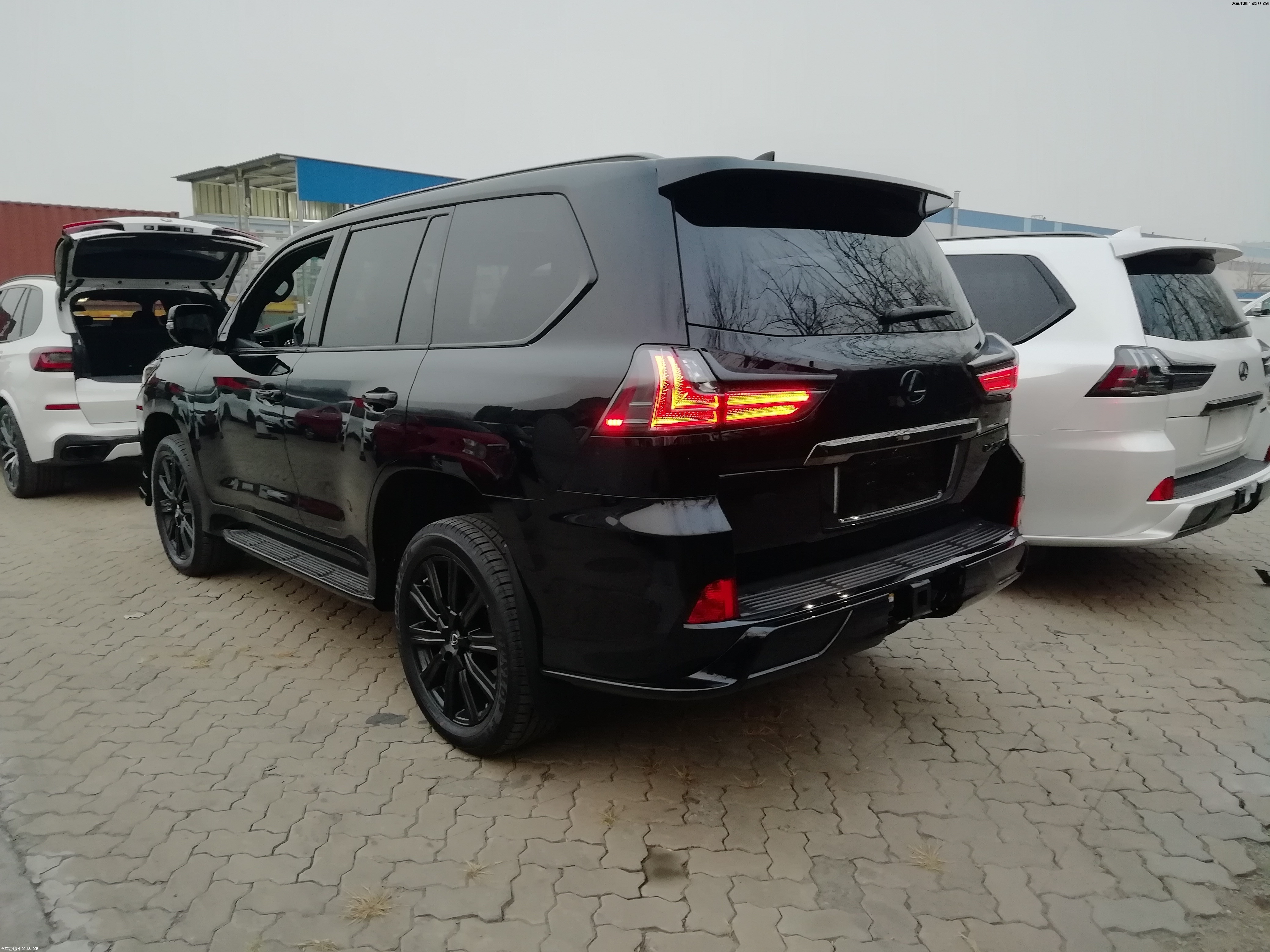 2021款雷克萨斯lx570强悍性能实测体验