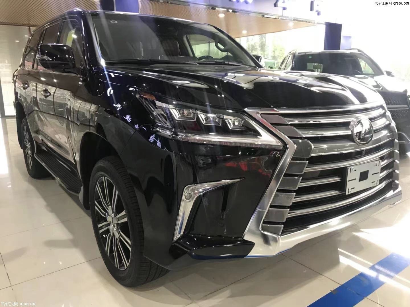 2021款雷克薩斯lx570現車車頭部分是雷克薩斯lx 570最為引人矚目的