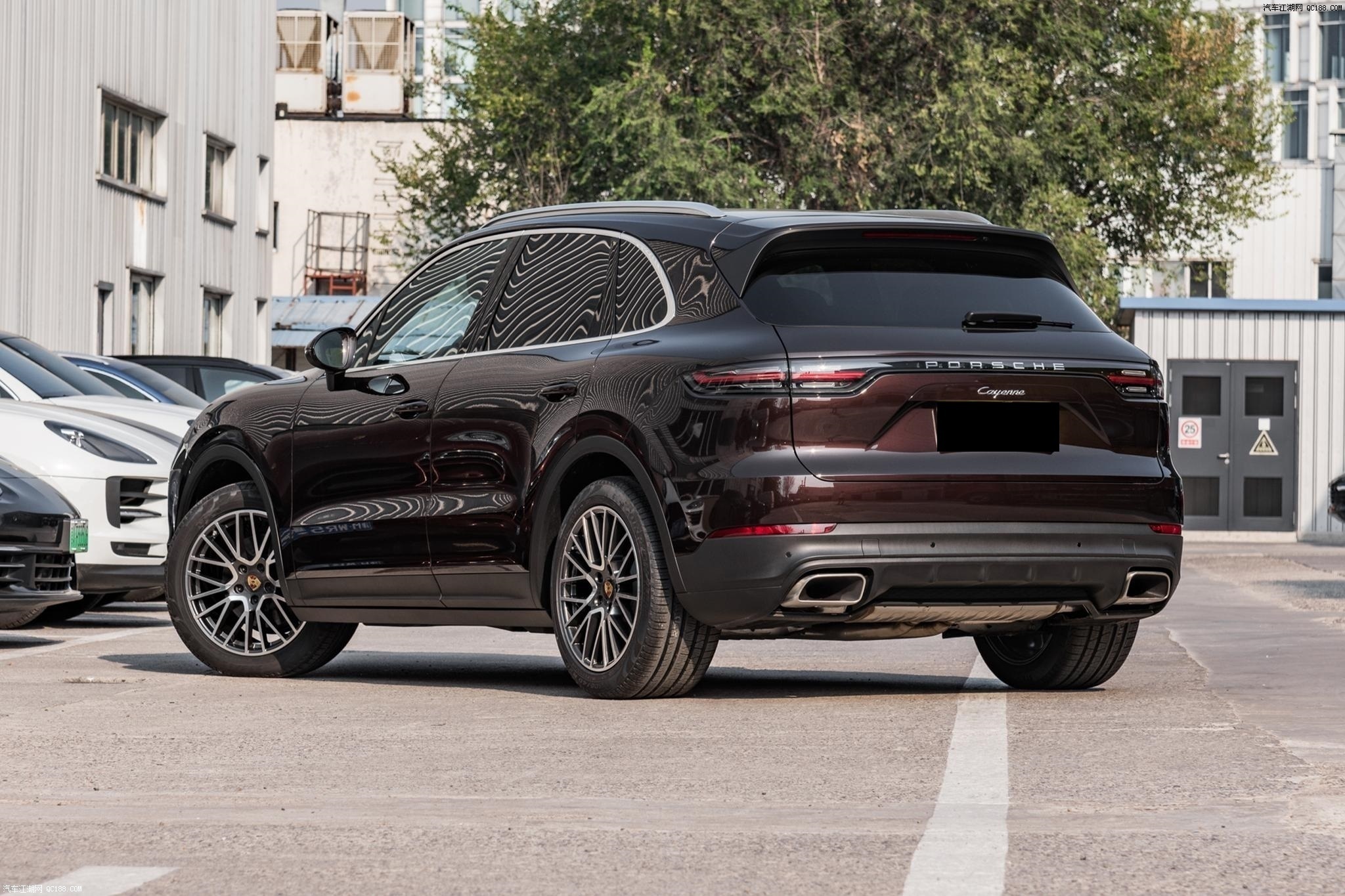 2020款平行进口保时捷卡宴配置详细解读