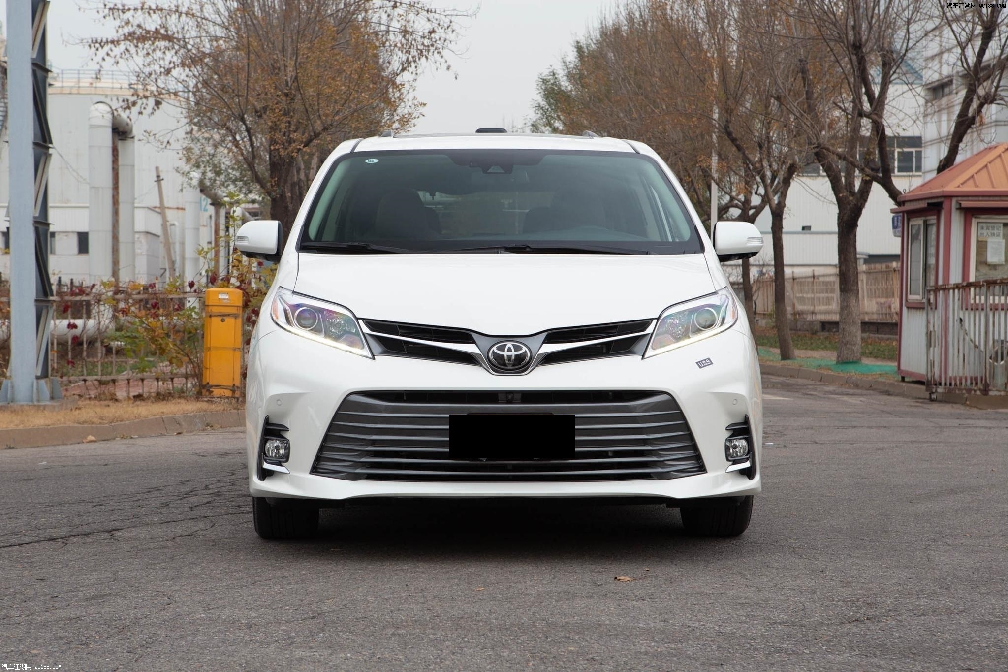 平行进口2020款丰田塞纳35商务车优惠