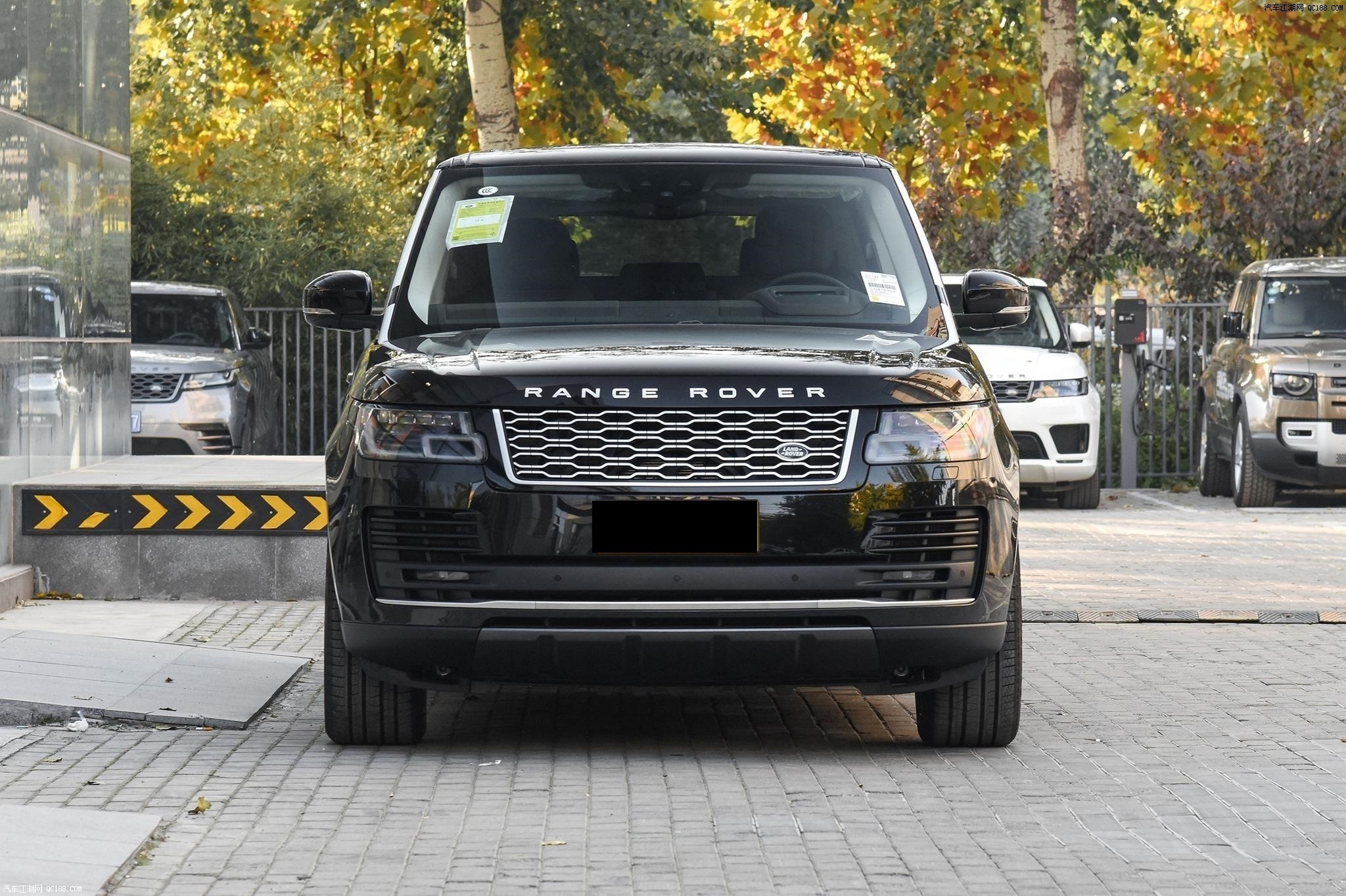 平行进口路虎揽胜行政版国六现车评测中