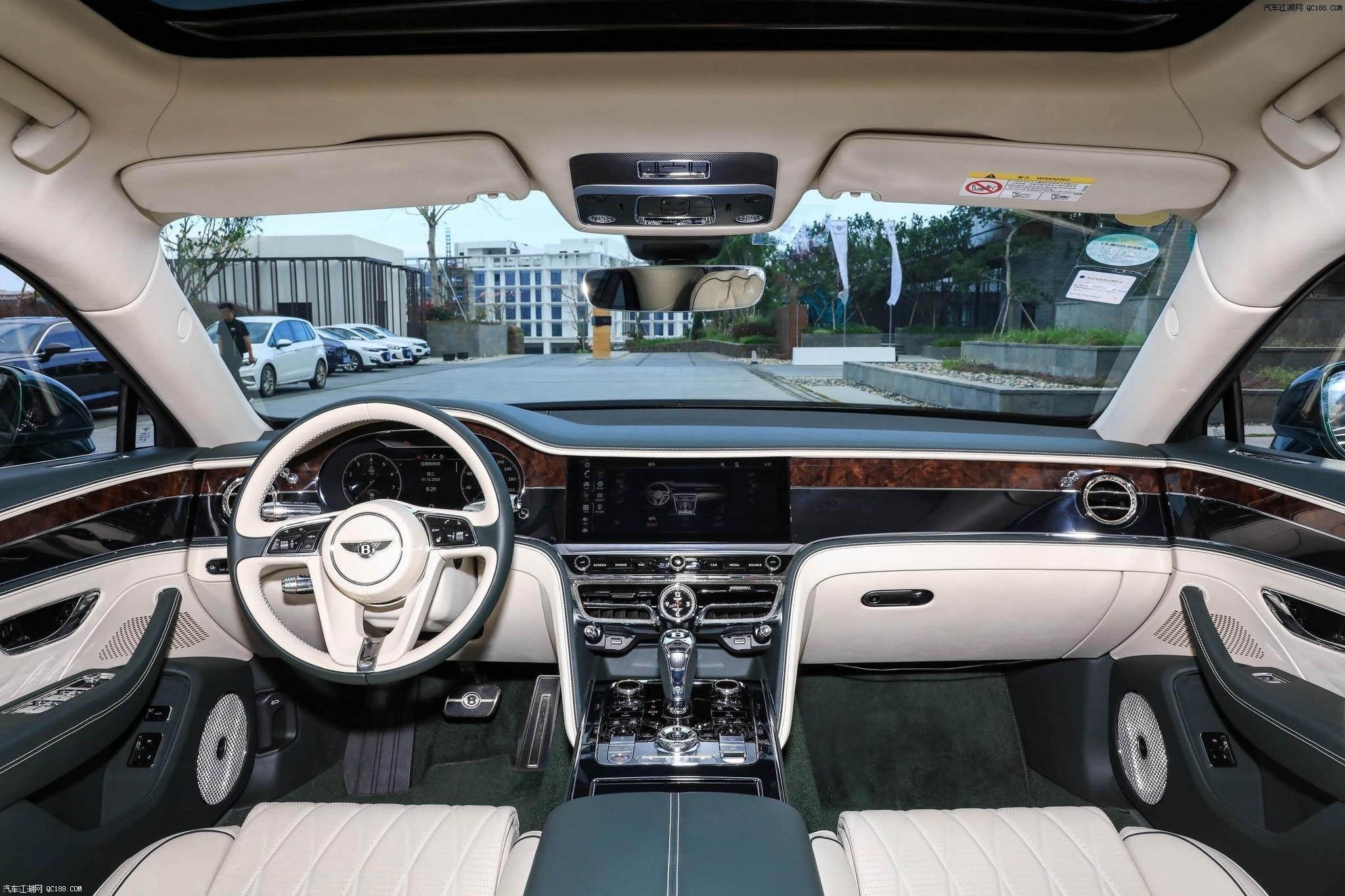 平行进口全新宾利飞驰w12现车配置解读