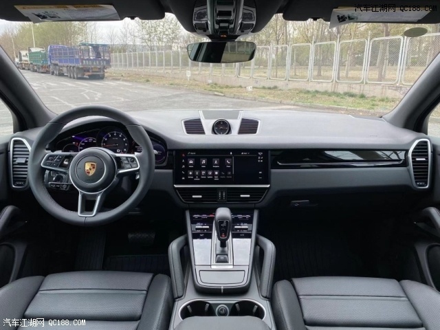 {娛樂城}(保时捷卡宴2022款报价及图片)