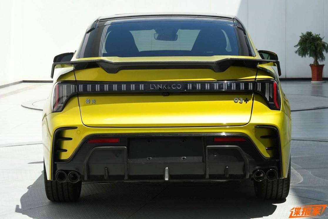 更具战斗气息全新领克03实车谍照曝光