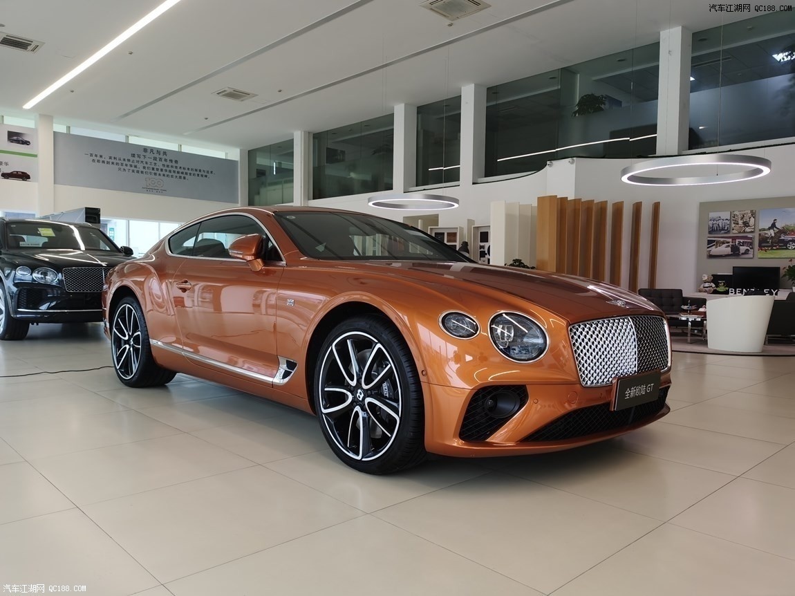 奢华级超跑新宾利欧陆gt外观内饰实拍