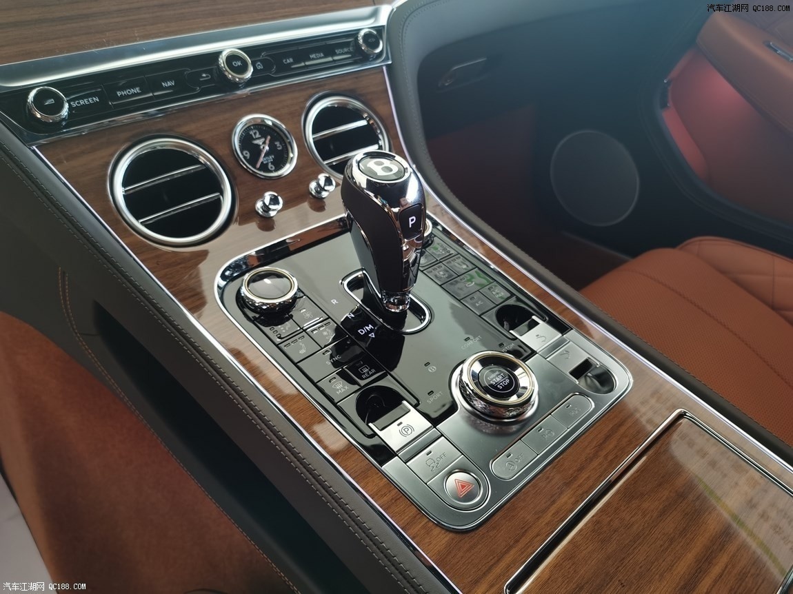 奢华级超跑新宾利欧陆gt外观内饰实拍